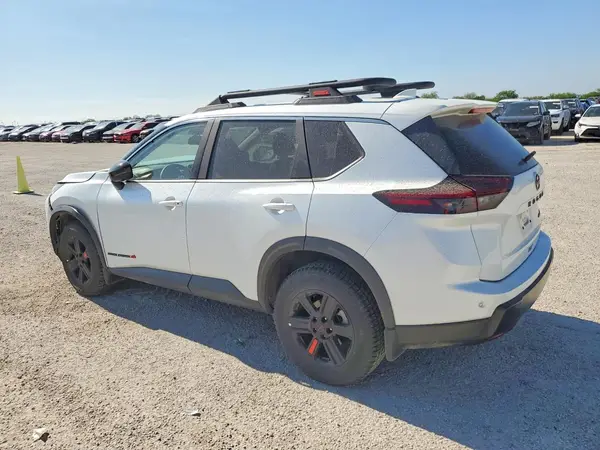 5N1BT3BB8SC789687 2025 NISSAN ROGUE - Image 2