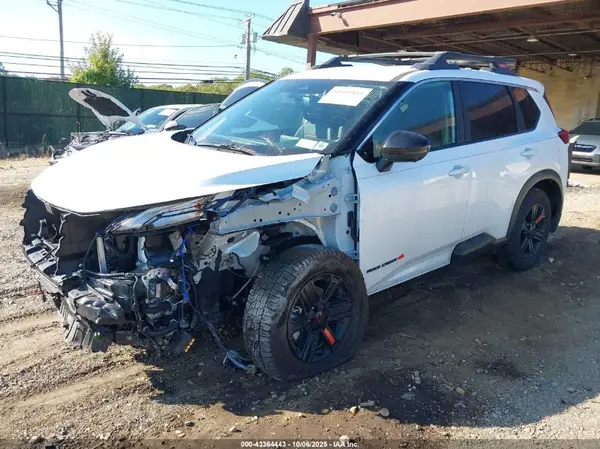 5N1BT3BB8SC803829 2025 NISSAN ROGUE - Image 2