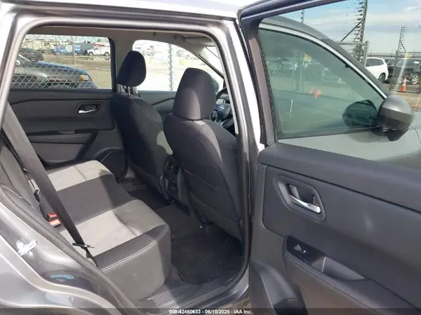 5N1BT3BB8SC832697 2025 NISSAN ROGUE - Image 8