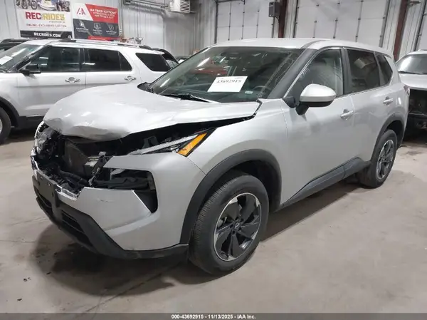 5N1BT3BB8SC837172 2025 NISSAN ROGUE - Image 2