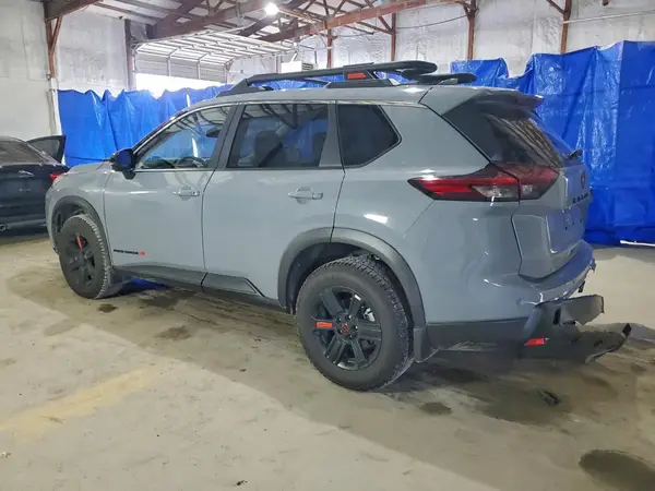 5N1BT3BB8SC837897 2025 NISSAN ROGUE - Image 2