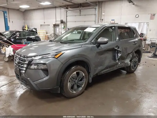 5N1BT3BB8SC856286 2025 NISSAN ROGUE - Image 2