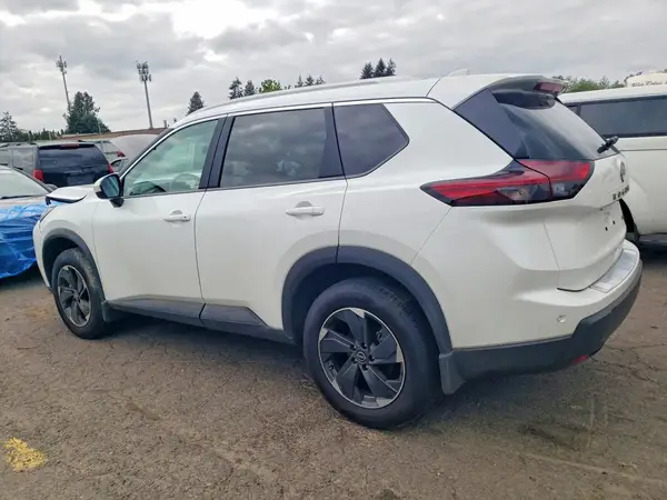 5N1BT3BB8TC718622 2026 NISSAN ROGUE - Image 2