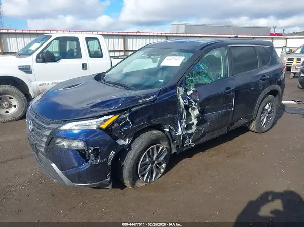 5N1BT3BB8TC756142 2026 NISSAN ROGUE - Image 2