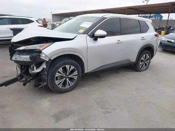 5N1BT3BB9NC673564 2022 NISSAN ROGUE - Image 2