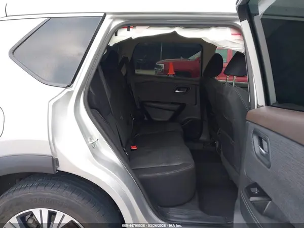 5N1BT3BB9NC673564 2022 NISSAN ROGUE - Image 8