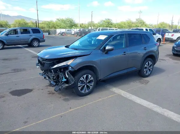 5N1BT3BB9NC677677 2022 NISSAN ROGUE - Image 2