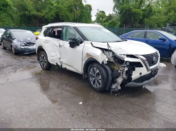 5N1BT3BB9NC705641 2022 NISSAN ROGUE - Image 1
