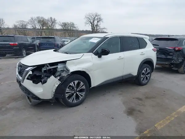 5N1BT3BB9PC897677 2023 NISSAN ROGUE - Image 2