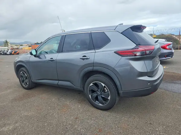 5N1BT3BB9RC679256 2024 NISSAN ROGUE - Image 2