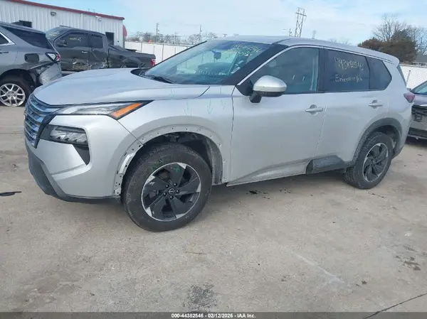 5N1BT3BB9RC705158 2024 NISSAN ROGUE - Image 2