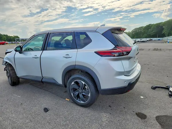 5N1BT3BB9RC706410 2024 NISSAN ROGUE - Image 2