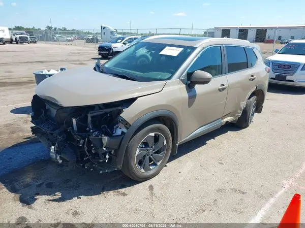 5N1BT3BB9RC734482 2024 NISSAN ROGUE - Image 2