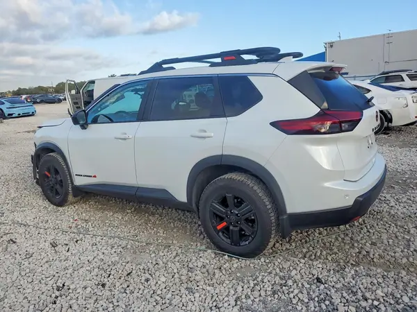 5N1BT3BB9SC774373 2025 NISSAN ROGUE - Image 2