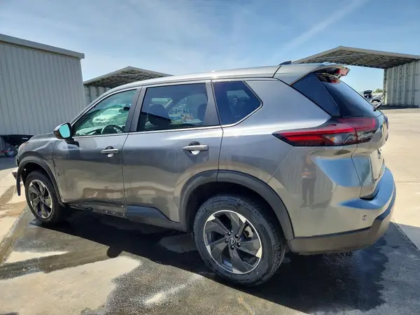 5N1BT3BB9SC793604 2025 NISSAN ROGUE - Image 2