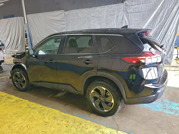 5N1BT3BB9SC815827 2025 NISSAN ROGUE - Image 2