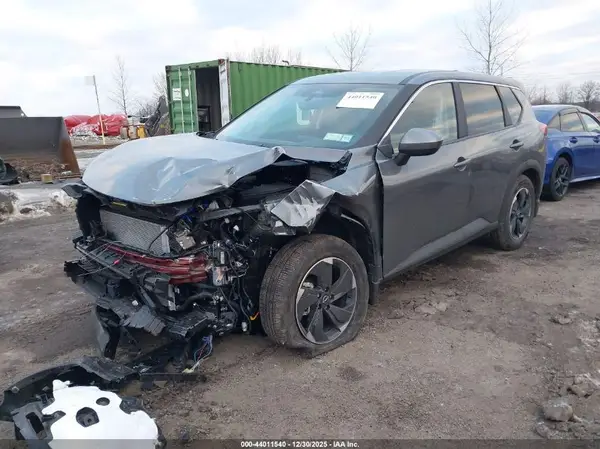 5N1BT3BB9TC679068 2026 NISSAN ROGUE - Image 2