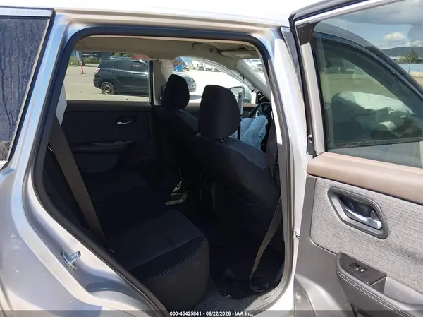 5N1BT3BBXNC701064 2022 NISSAN ROGUE - Image 8