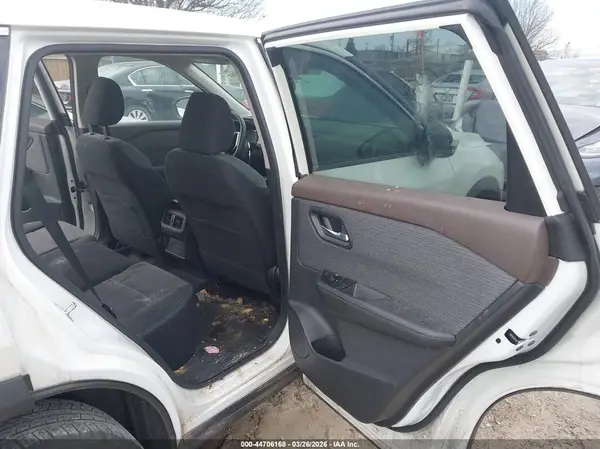 5N1BT3BBXNC709083 2022 NISSAN ROGUE - Image 8