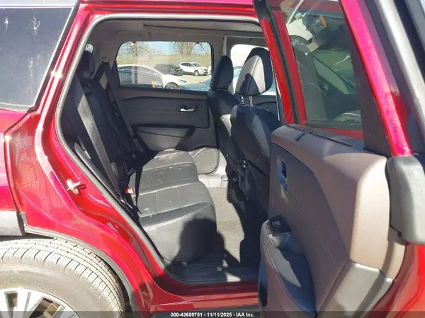 5N1BT3BBXPC743799 2023 NISSAN ROGUE - Image 8