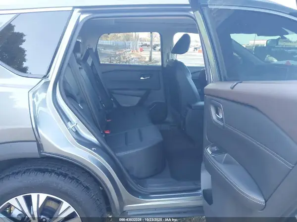 5N1BT3BBXPC745763 2023 NISSAN ROGUE - Image 8