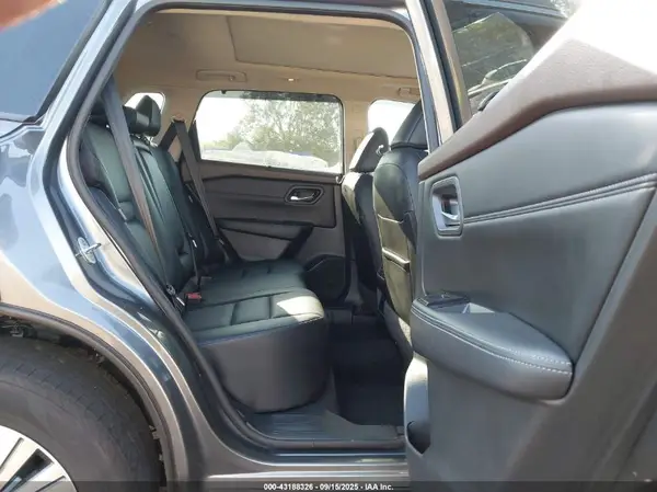 5N1BT3BBXPC813673 2023 NISSAN ROGUE - Image 8