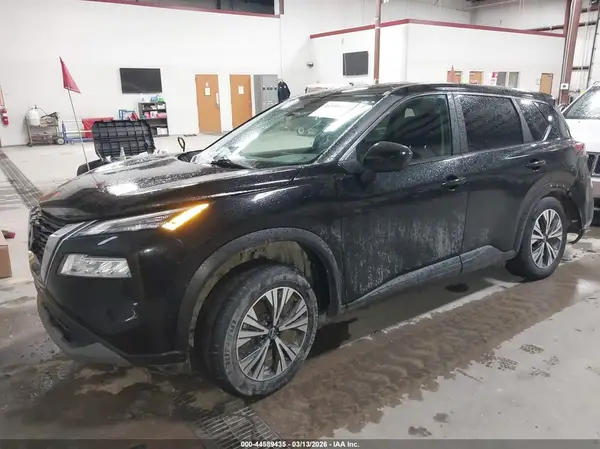 5N1BT3BBXPC829484 2023 NISSAN ROGUE - Image 2