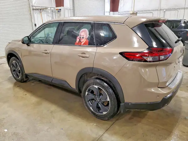 5N1BT3BBXRC670775 2024 NISSAN ROGUE - Image 2