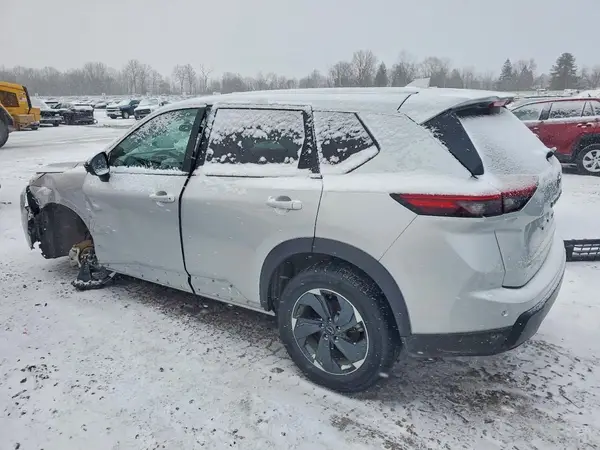 5N1BT3BBXRC681940 2024 NISSAN ROGUE - Image 2
