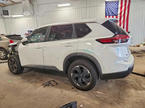 5N1BT3BBXRC692775 2024 NISSAN ROGUE - Image 2