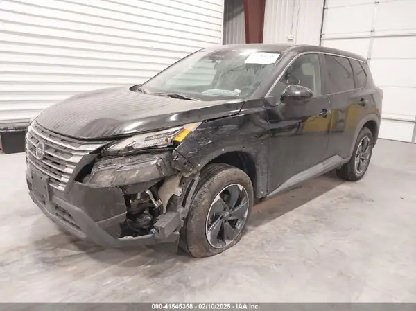 5N1BT3BBXRC717402 2024 NISSAN ROGUE - Image 2