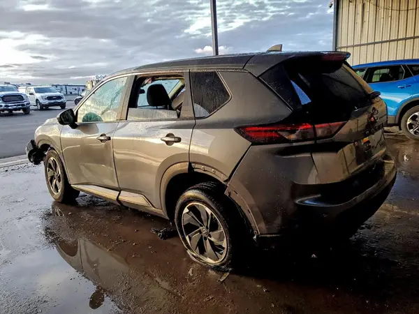 5N1BT3BBXRC720378 2024 NISSAN ROGUE - Image 2