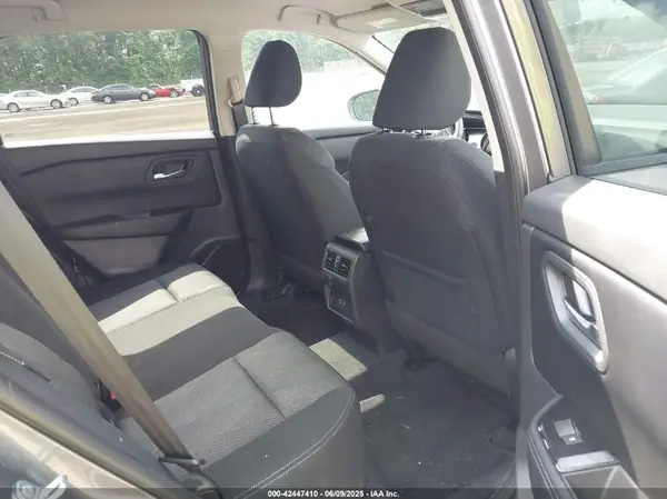 5N1BT3BBXRC760167 2024 NISSAN ROGUE - Image 8