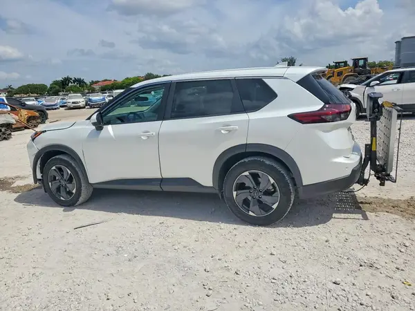 5N1BT3BBXSC762748 2025 NISSAN ROGUE - Image 2