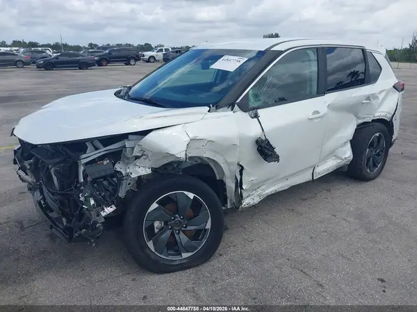 5N1BT3BBXSC771420 2025 NISSAN ROGUE - Image 2