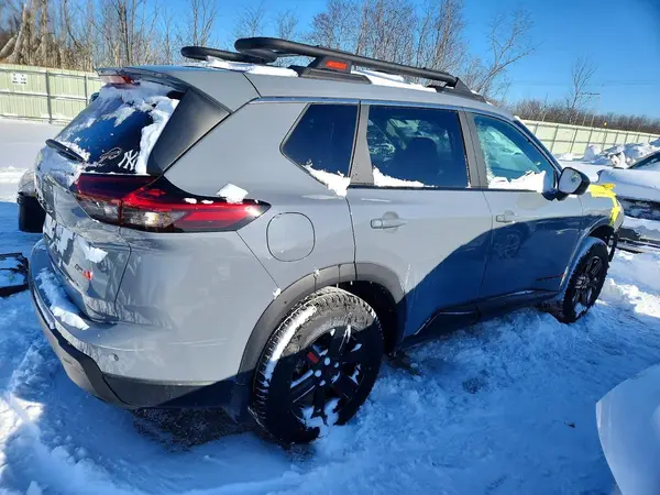 5N1BT3BBXSC802066 2025 NISSAN ROGUE - Image 2