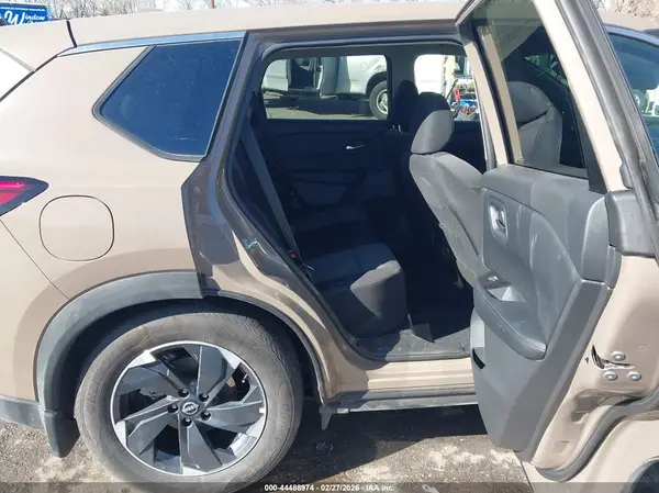 5N1BT3BBXSC873087 2025 NISSAN ROGUE - Image 8