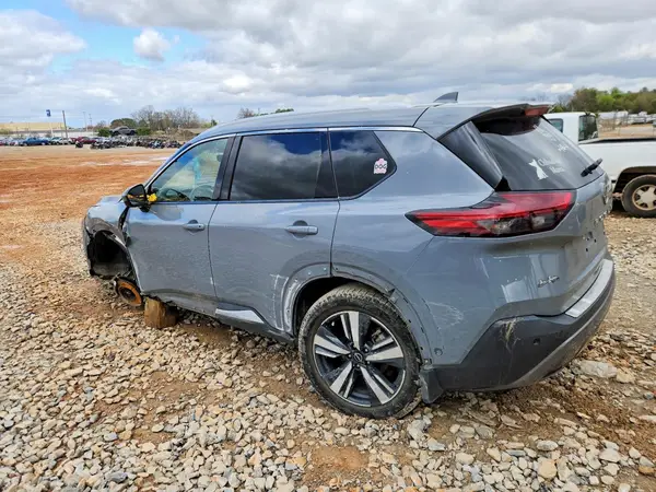 5N1BT3CA0PC740657 2023 NISSAN ROGUE - Image 2
