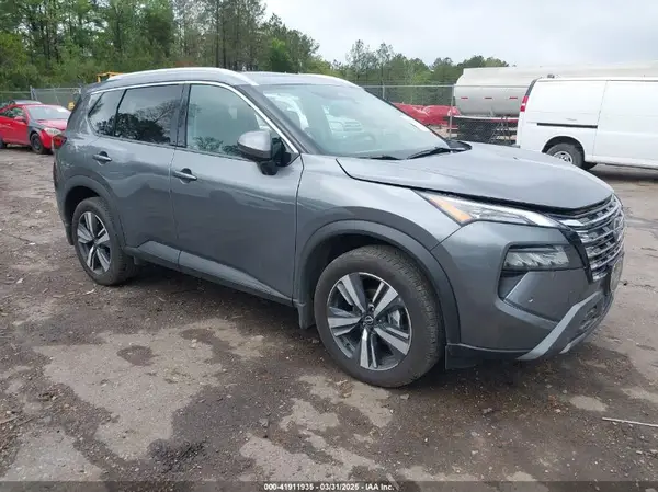 5N1BT3CA0RC735039 2024 NISSAN ROGUE - Image 1