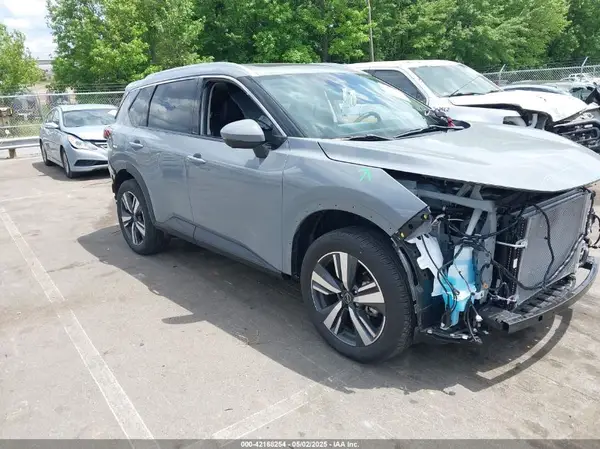 5N1BT3CA0RC746039 2024 NISSAN ROGUE - Image 1