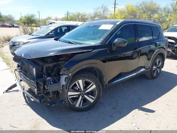 5N1BT3CA1PC841674 2023 NISSAN ROGUE - Image 2