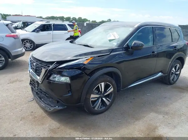 5N1BT3CA1PC920407 2023 NISSAN ROGUE - Image 2