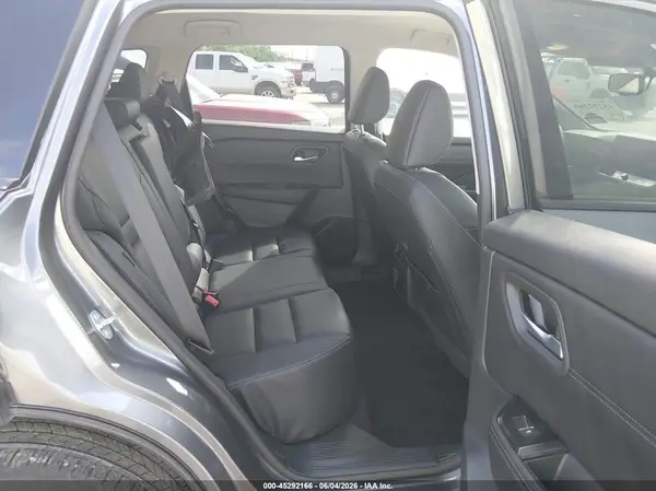 5N1BT3CA1TC727538 2026 NISSAN ROGUE - Image 8