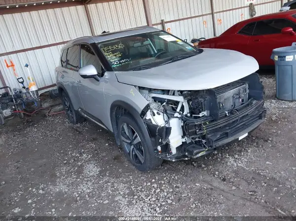 5N1BT3CA2NC731911 2022 NISSAN ROGUE - Image 1