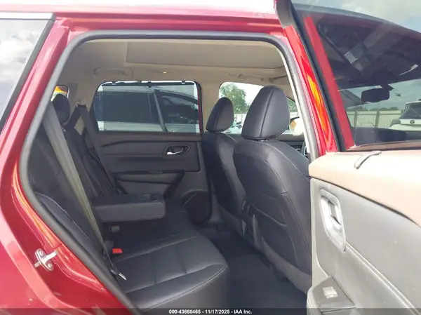 5N1BT3CA2PC876630 2023 NISSAN ROGUE - Image 8