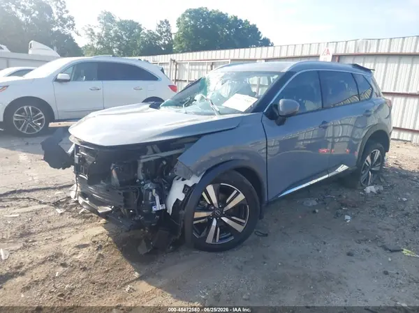 5N1BT3CA2PC928306 2023 NISSAN ROGUE - Image 2