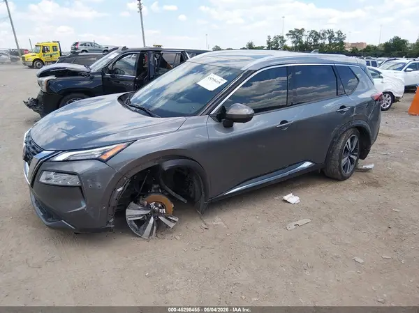 5N1BT3CA2PC933862 2023 NISSAN ROGUE - Image 2