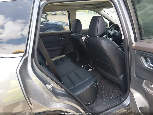 5N1BT3CA2PC933862 2023 NISSAN ROGUE - Image 8