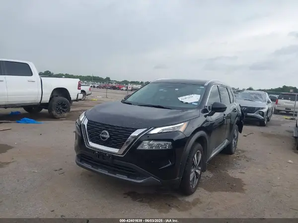 5N1BT3CA2PC934929 2023 NISSAN ROGUE - Image 2