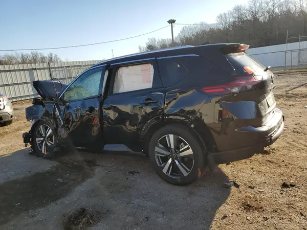 5N1BT3CA2RC722826 2024 NISSAN ROGUE - Image 2